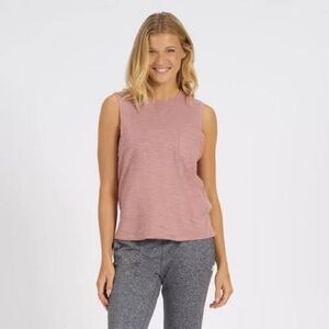 Vuori Women's sunset tank in clay  Muscle Tee size small